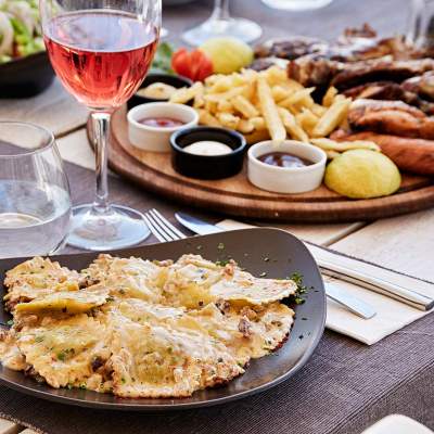 artgo restaurant fira santorini 5 2